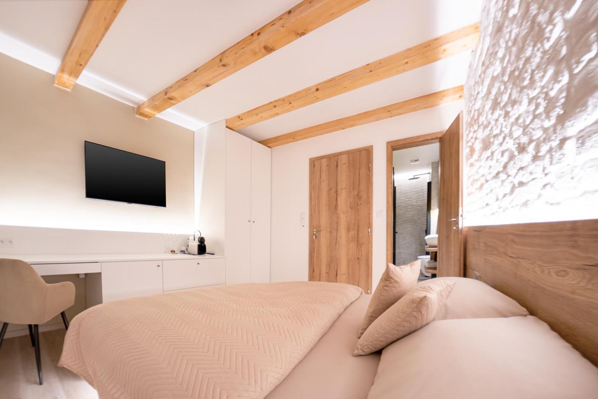 White Wolf Boutique Apartments Olomouc Exterior foto